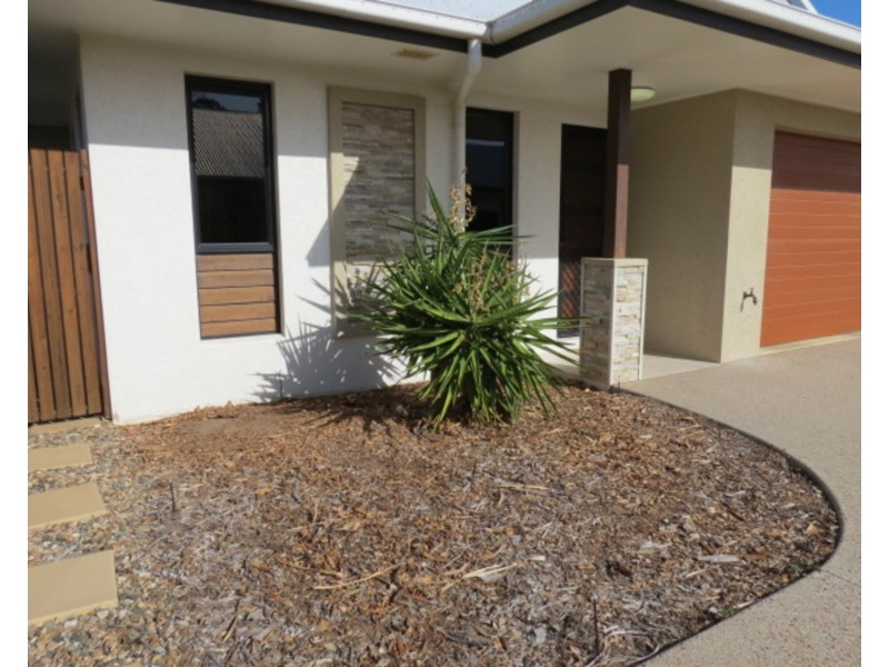 2/1 Kapok Road, Bowen QLD 4805