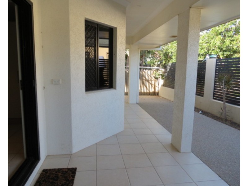 2/1 Kapok Road, Bowen QLD 4805