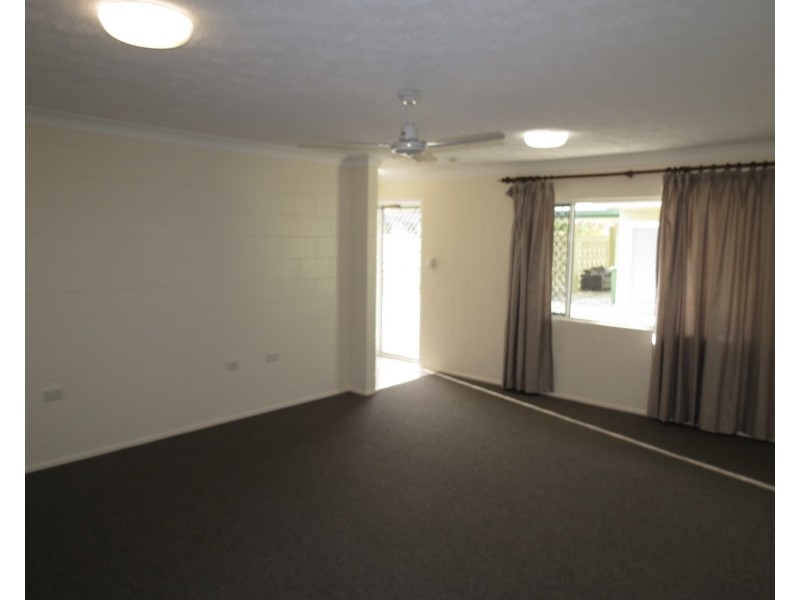 3/108 Herbert Street, Bowen QLD 4805