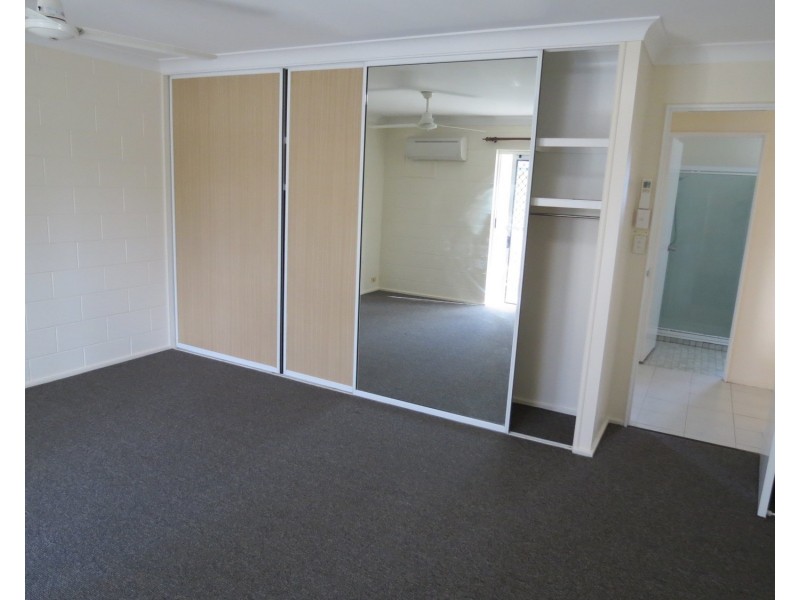 3/108 Herbert Street, Bowen QLD 4805