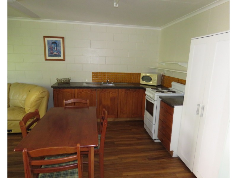 10 Verna Street, Bowen QLD 4805