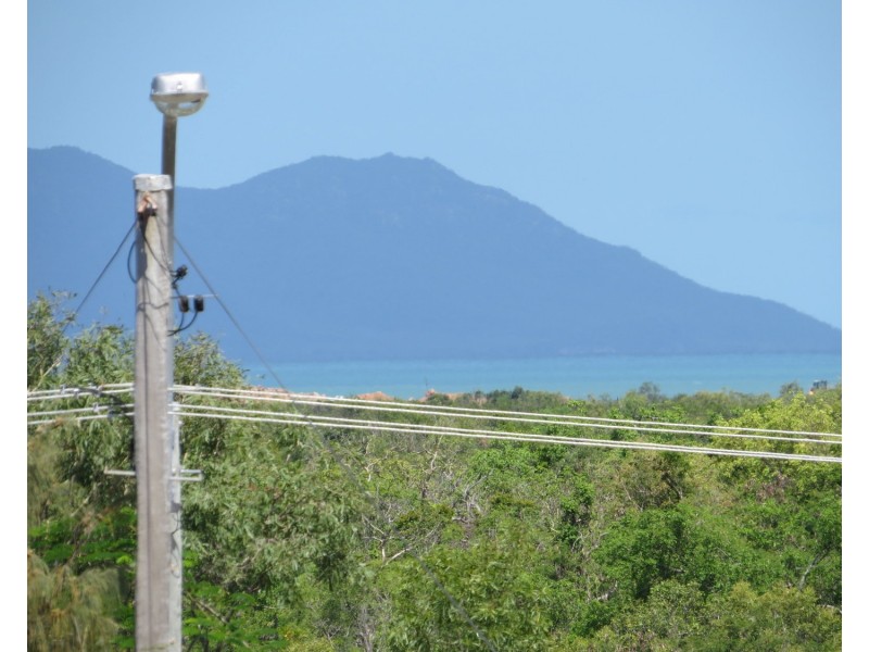 6 Hay Street, Bowen QLD 4805