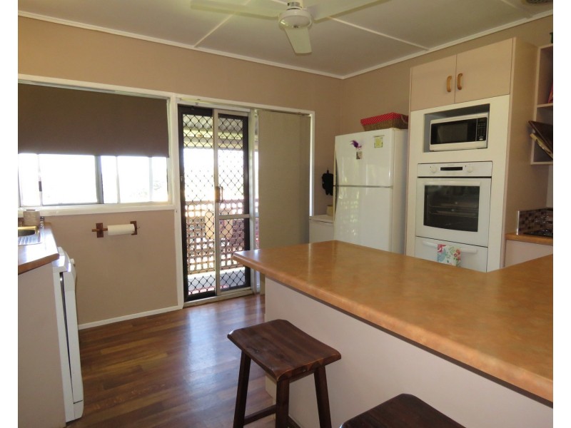 6 Hay Street, Bowen QLD 4805