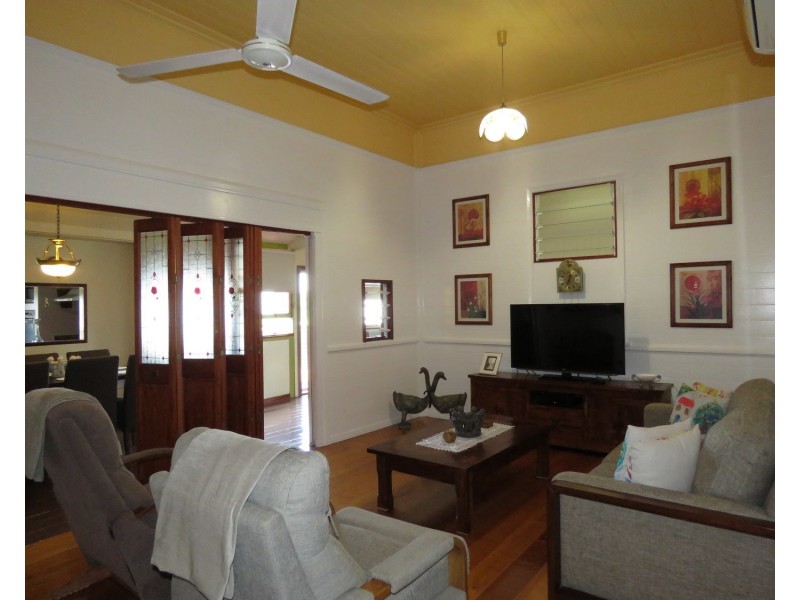 6 Hay Street, Bowen QLD 4805