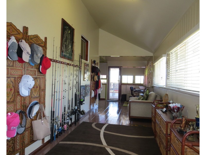 6 Hay Street, Bowen QLD 4805