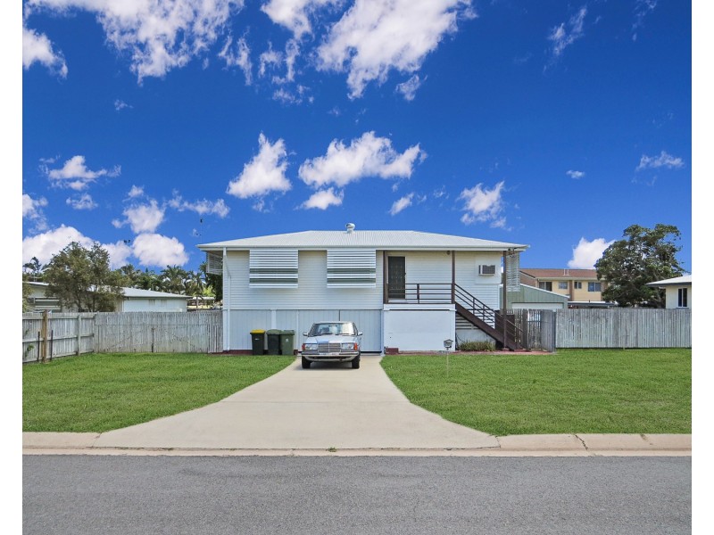 4 Darwen Street, Bowen QLD 4805