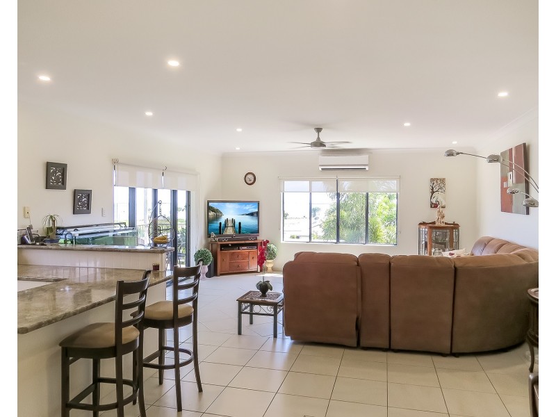 10 Marine Parade, Bowen QLD 4805