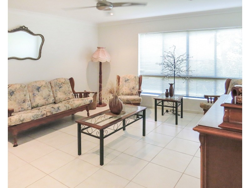 10 Marine Parade, Bowen QLD 4805