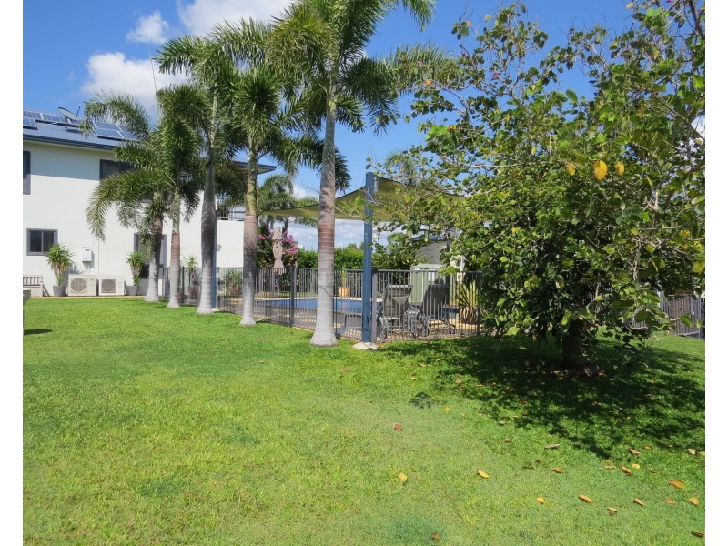 10 Marine Parade, Bowen QLD 4805