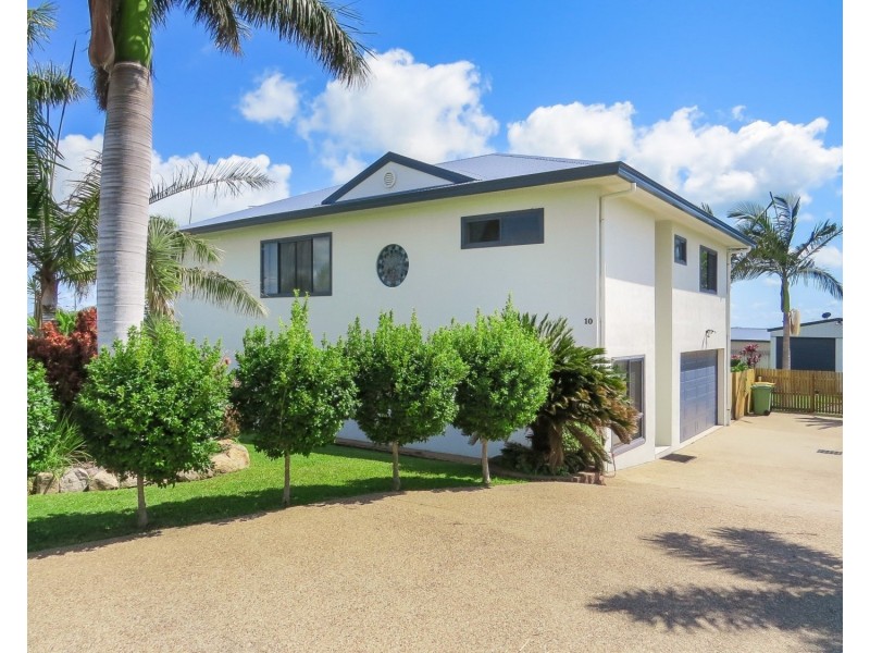10 Marine Parade, Bowen QLD 4805