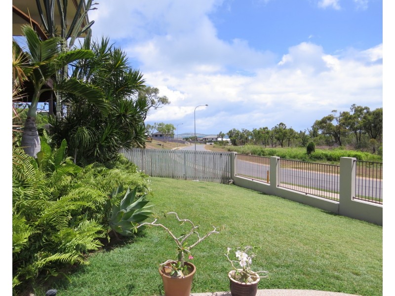 5 Links Road, Bowen QLD 4805
