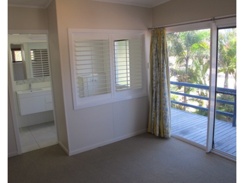 55 Esplanade, Bowen QLD 4805