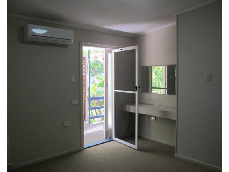 55 Esplanade, Bowen QLD 4805