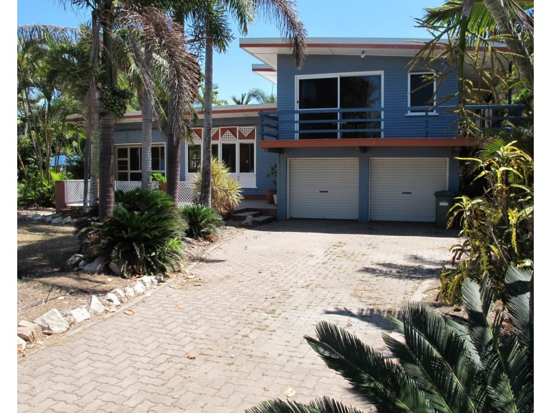 55 Esplanade, Bowen QLD 4805