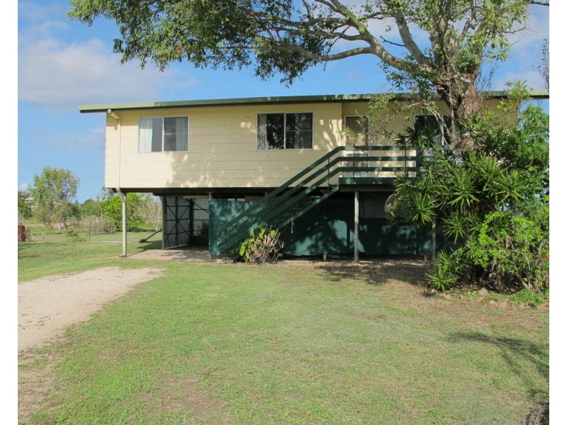 12 Betzels Lane, Bowen QLD 4805