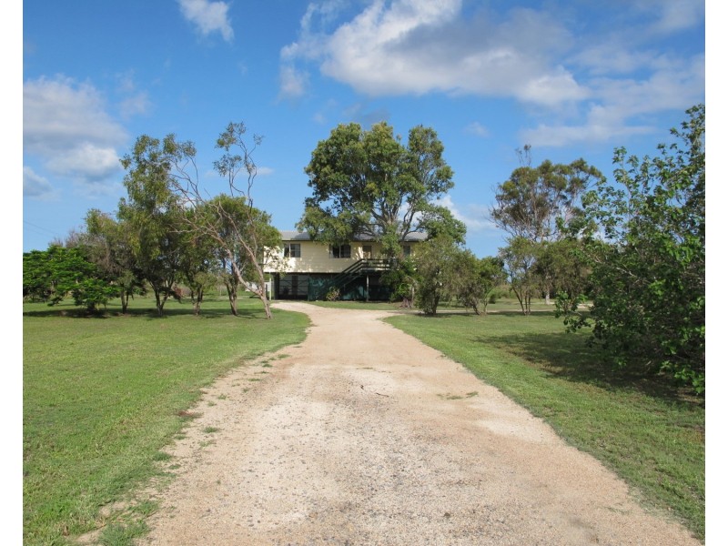 12 Betzels Lane, Bowen QLD 4805