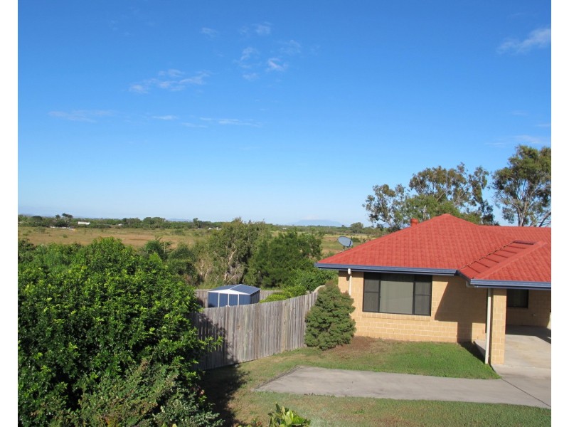 1/11 Craigie Court, Bowen QLD 4805