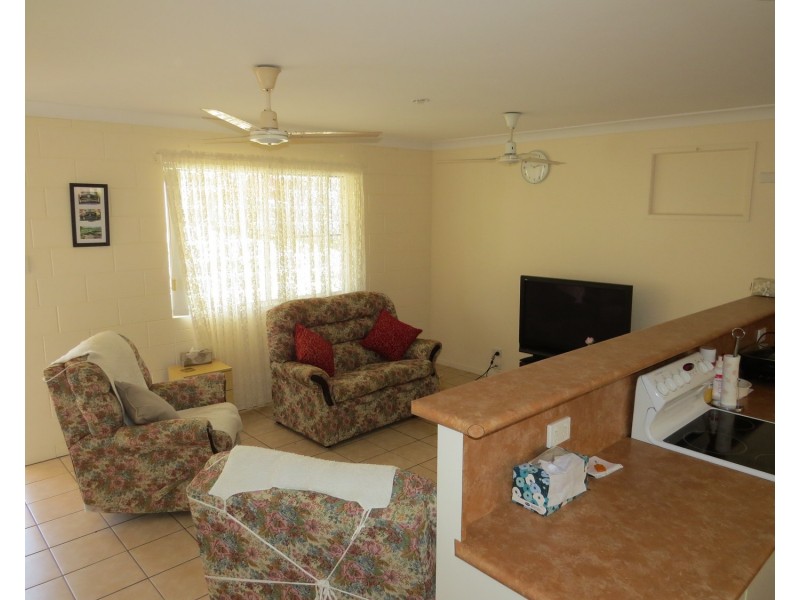 1/30 John Street, Bowen QLD 4805