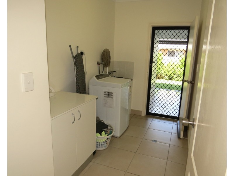 20 Lucinda Place, Bowen QLD 4805