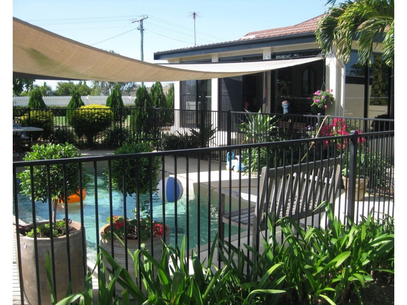 29 Mitchell Street, Bowen QLD 4805