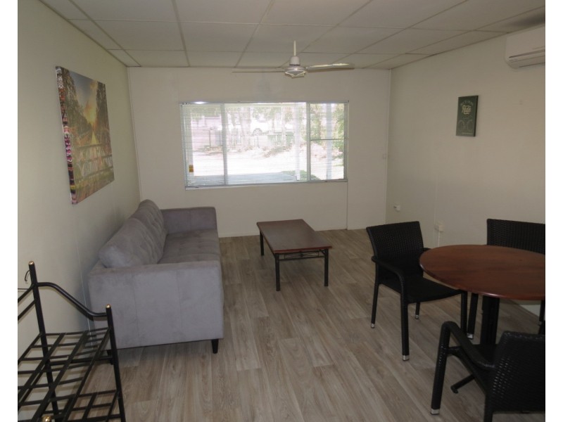 2/10 Dalrymple Street, Bowen QLD 4805