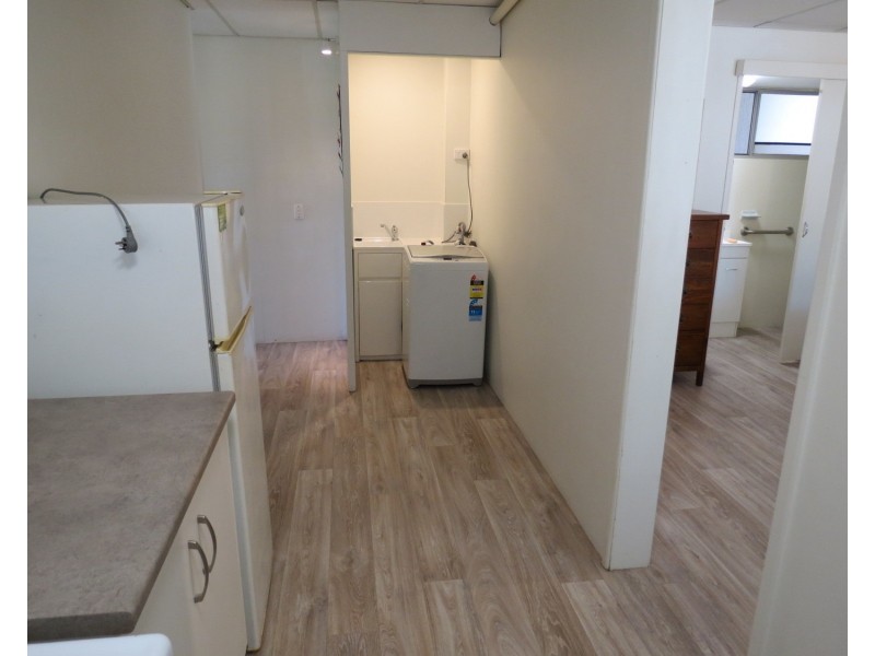 2/10 Dalrymple Street, Bowen QLD 4805