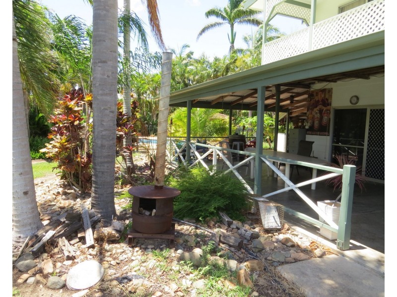 82 Weekes Road, Bowen QLD 4805