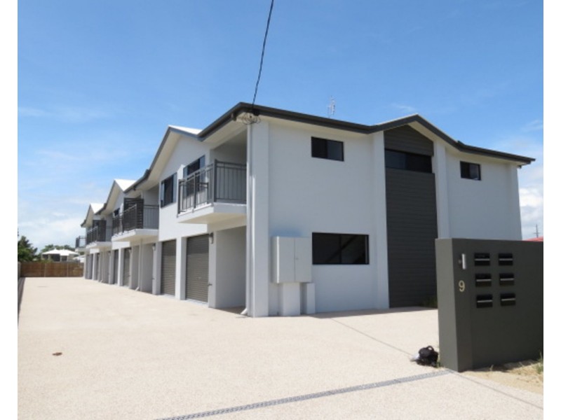4/9 Gordon Street, Bowen QLD 4805