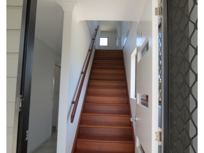 4/9 Gordon Street, Bowen QLD 4805