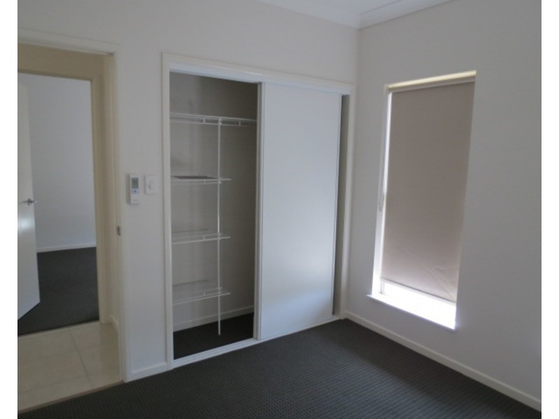 33 Seabreeze Crescent, Bowen QLD 4805