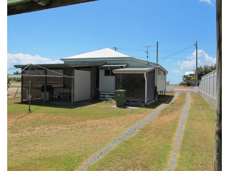 60 Dalrymple Street, Bowen QLD 4805