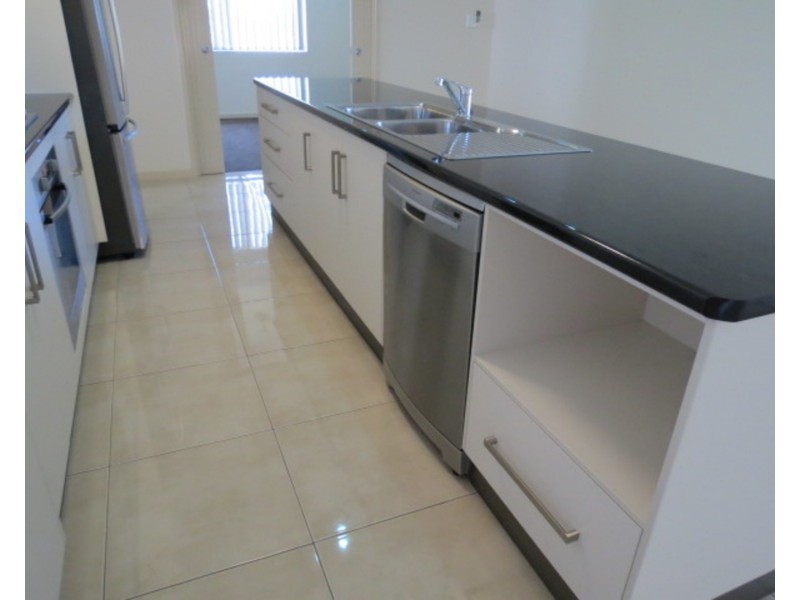 3 Sunshine Court, Bowen QLD 4805