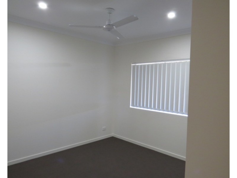 15 Ada Place, Bowen QLD 4805