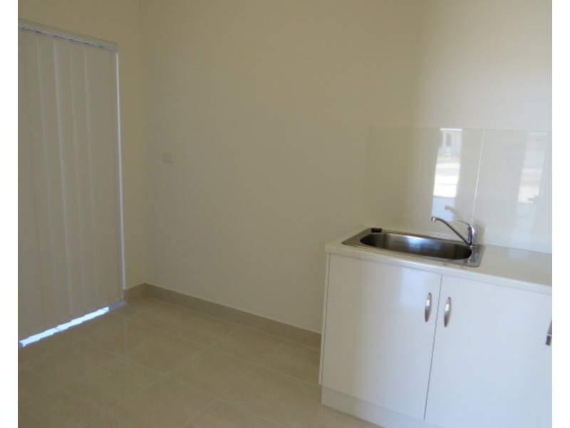 15 Ada Place, Bowen QLD 4805