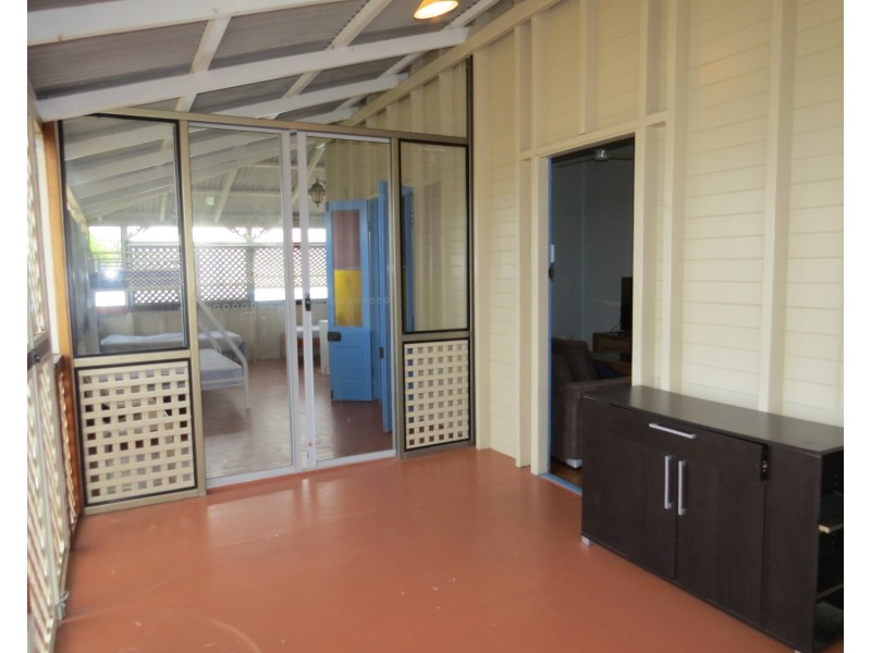 7 Leichhardt Street, Bowen QLD 4805