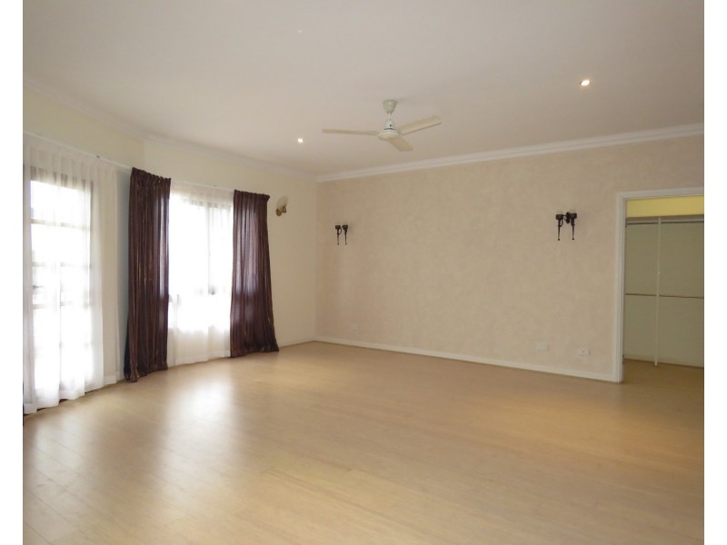 60 Brampton Drive, Bowen QLD 4805