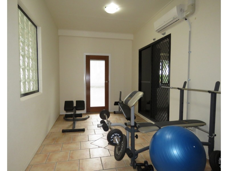 60 Brampton Drive, Bowen QLD 4805