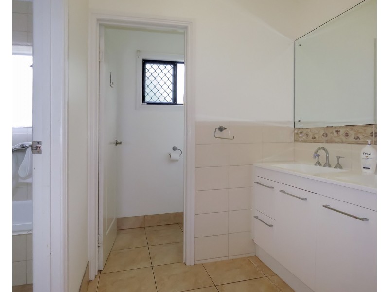 60 Brampton Drive, Bowen QLD 4805