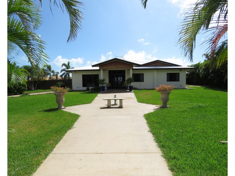 60 Brampton Drive, Bowen QLD 4805