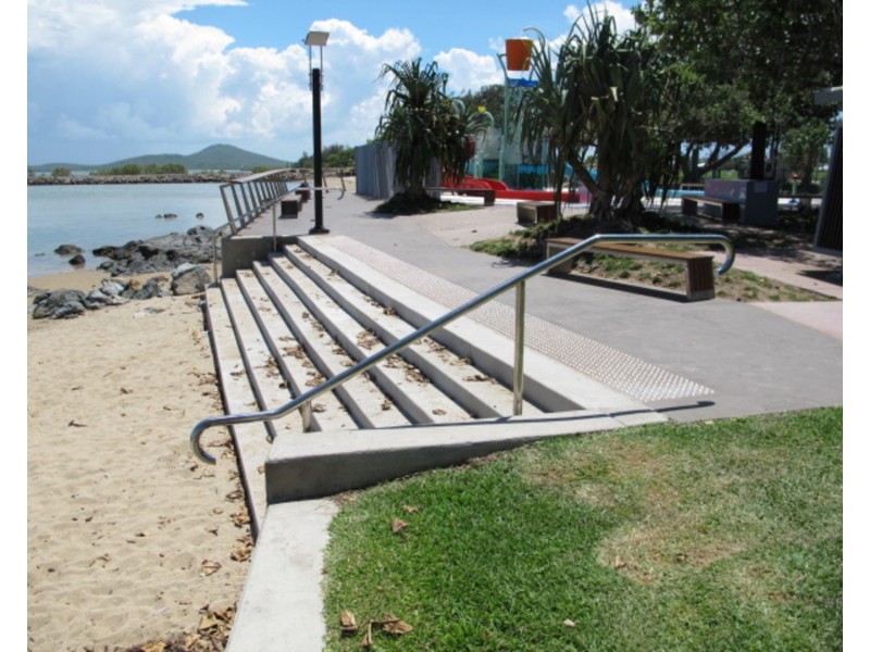 2/2a Powell Street, Bowen QLD 4805