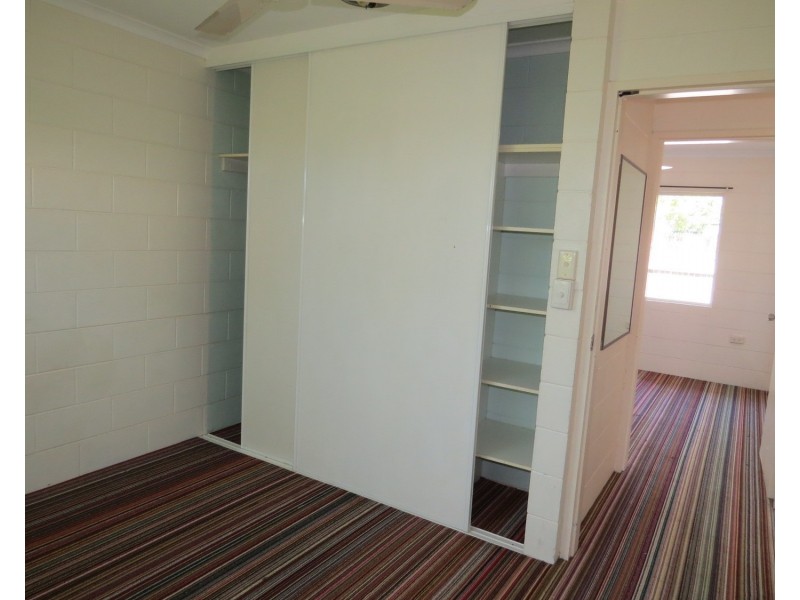 3/16 Powell Street, Bowen QLD 4805
