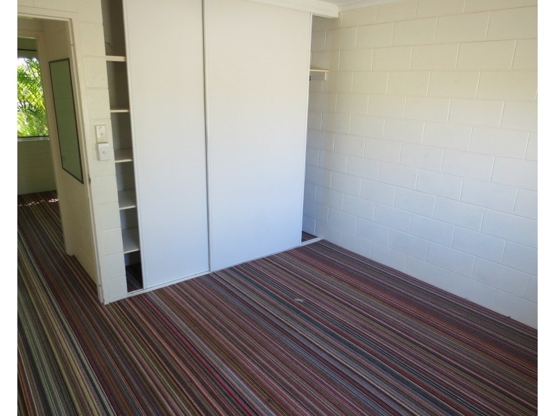 3/16 Powell Street, Bowen QLD 4805