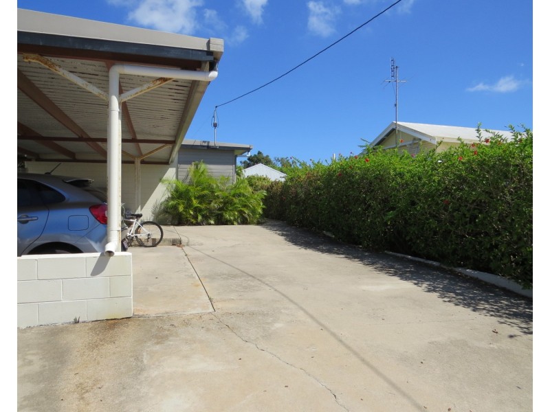 3/16 Powell Street, Bowen QLD 4805