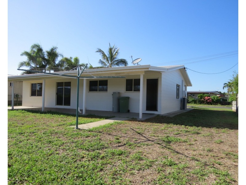 12 Emmerson Drive, Bowen QLD 4805