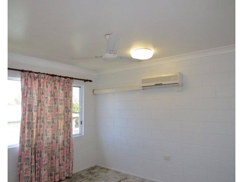 1/108 Herbert Street, Bowen QLD 4805