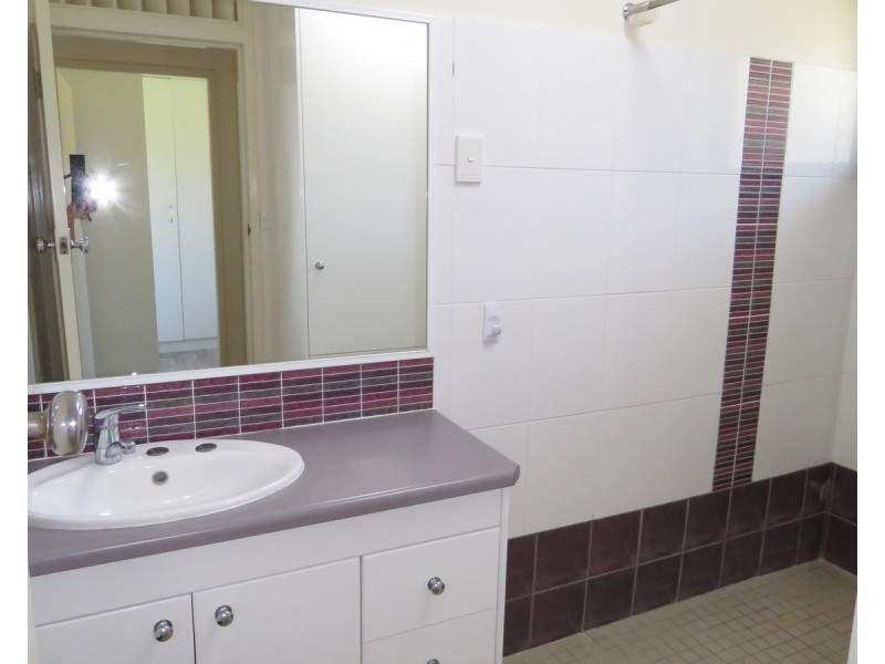 25 Golf Links Road, Bowen QLD 4805
