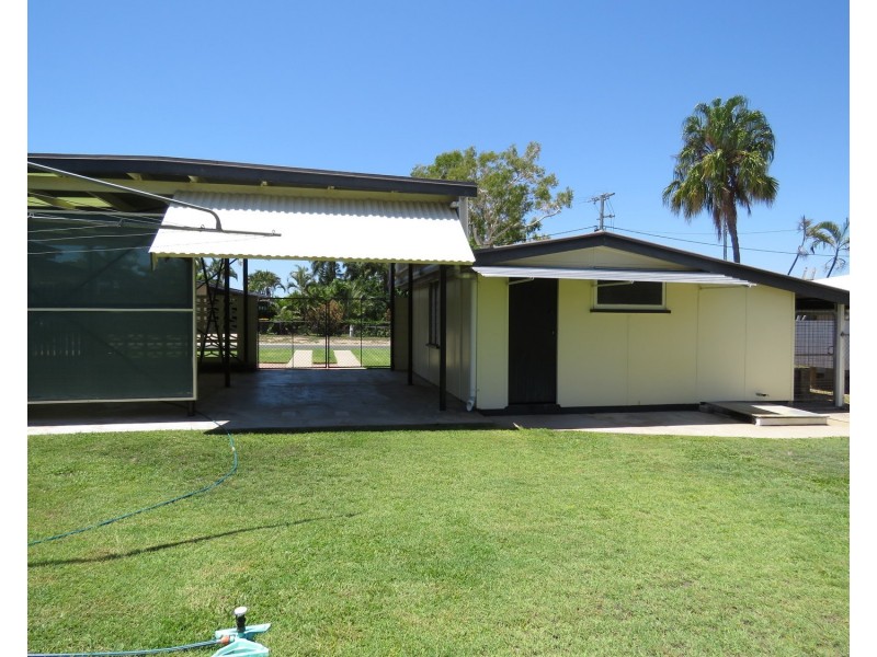 25 Golf Links Road, Bowen QLD 4805