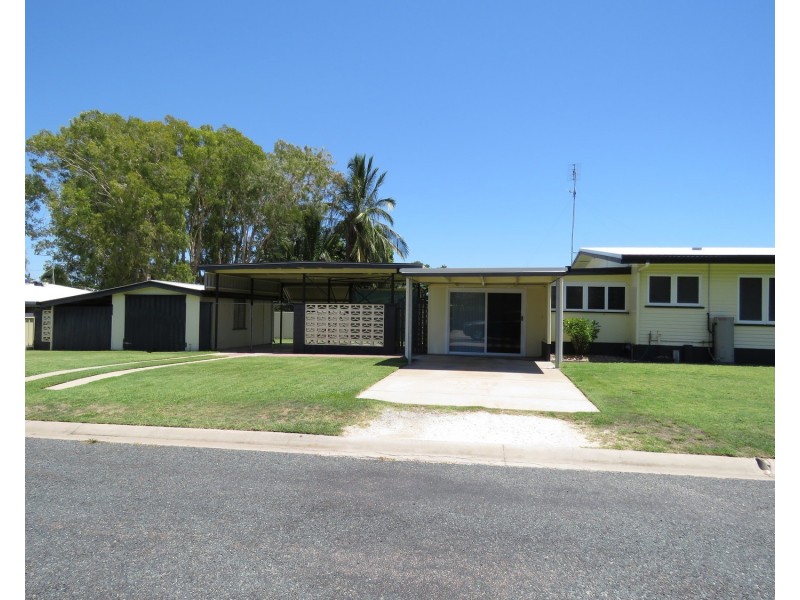 25 Golf Links Road, Bowen QLD 4805