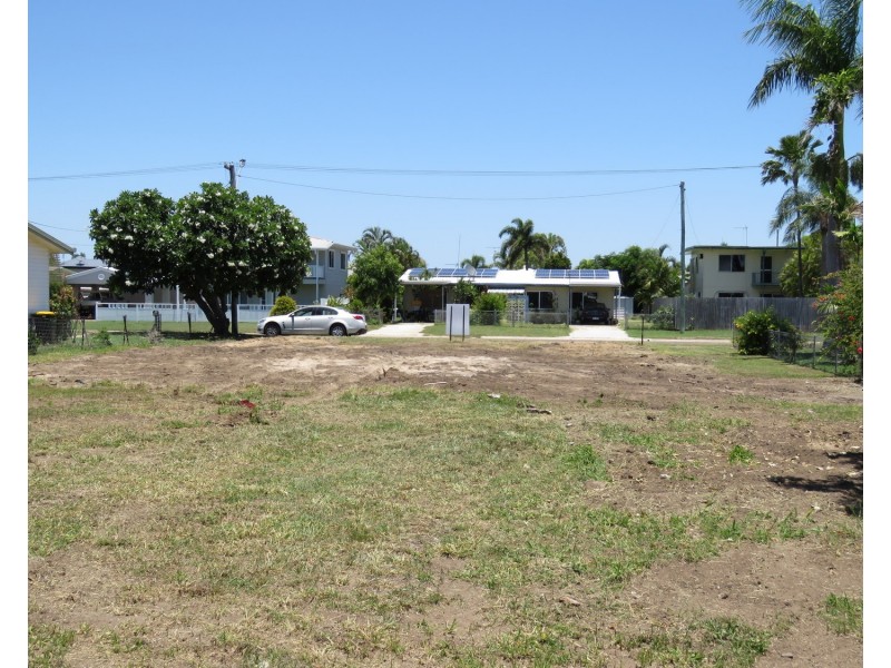 10 Marshall Street, Bowen QLD 4805