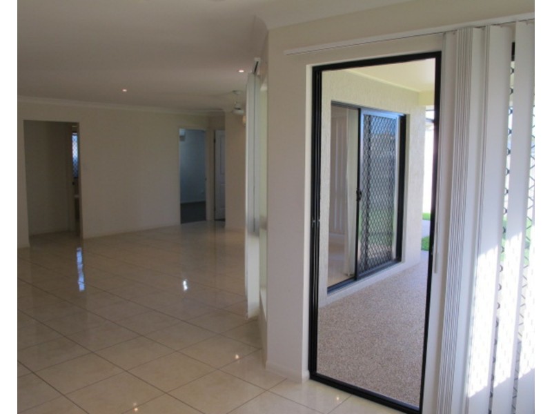 6 Lexington Court, Bowen QLD 4805